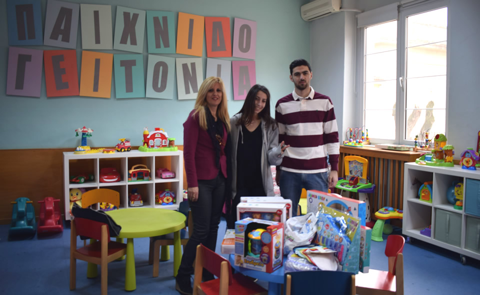 Students of the Marketing Club CMC of CITY College successfully organized a charity to collect funds and items in need for the orphanage "Agios Stylianos"