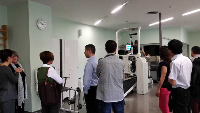 Our students visited the premises of Arogi and met the CEO, the Scientific Manager as well as the Marketing Director of the center who discussed the business model, the industry and operations and challenges that they face.