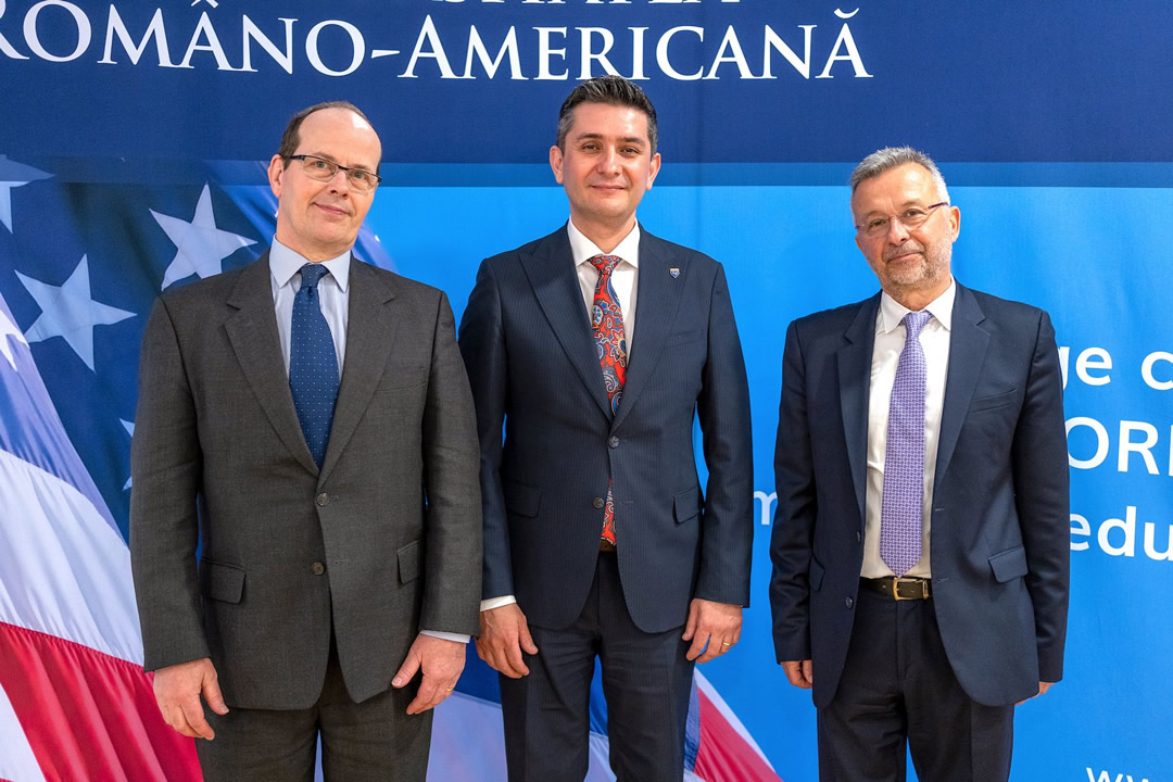Prof. Steve King, Associate Pro-Vice-Chancellor of the University of York, Prof. Costel Negricea, Rector of the Romanian-American University, and Mr Yannis Ververidis, President and Principal of CITY College, University of York Europe Campus
