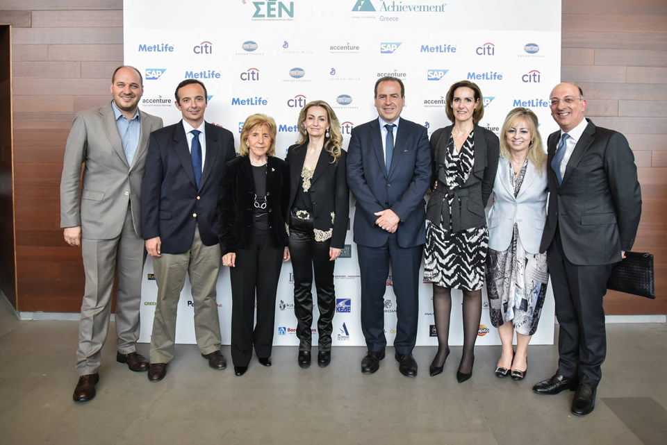 Prof. Panayiotis Ketikidis participated in the judges’ panel of Finals of the Pan-Hellenic Student Competition in Virtual Enterprise 2017 that took place 28 April in Athens, Greece