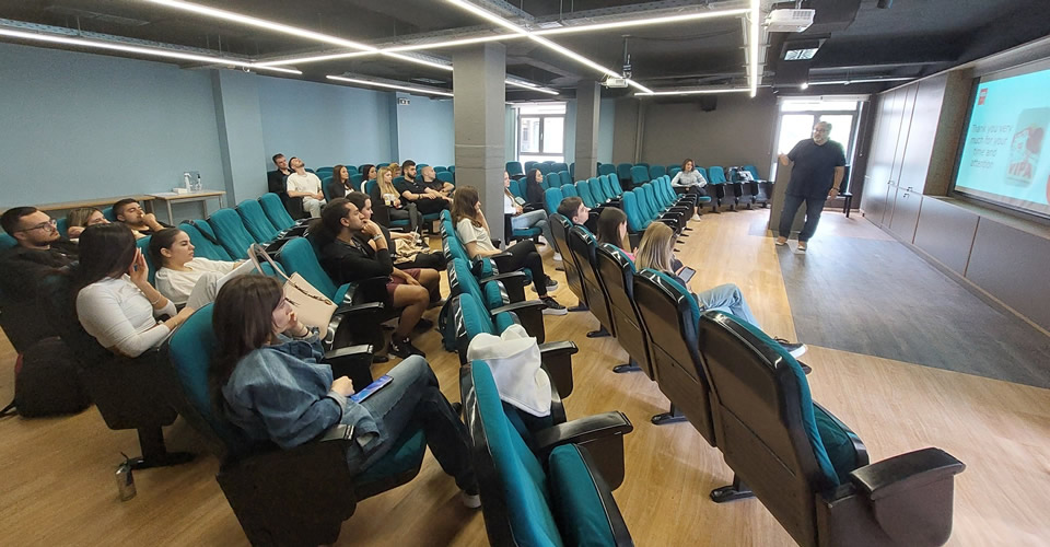 Guest Lecture on 'HR in Circular Economy' by HR Consulrant, Mr Theodoros Panagiotopoulos